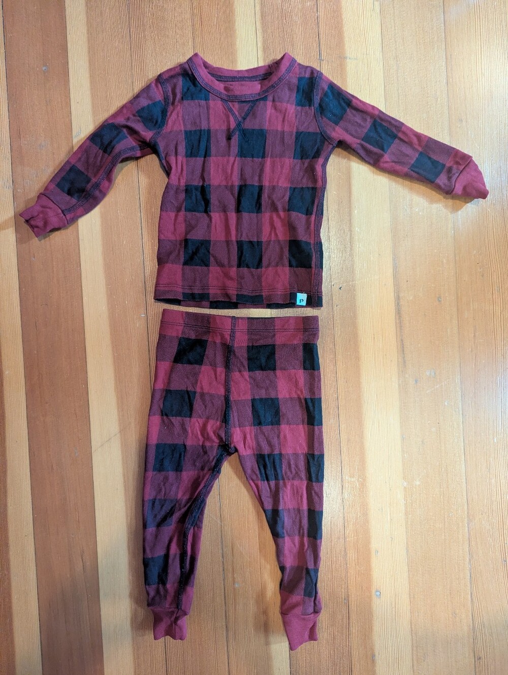 Pact Organic red buffalo check dream big pajamas, 18 mo EUC holiday!